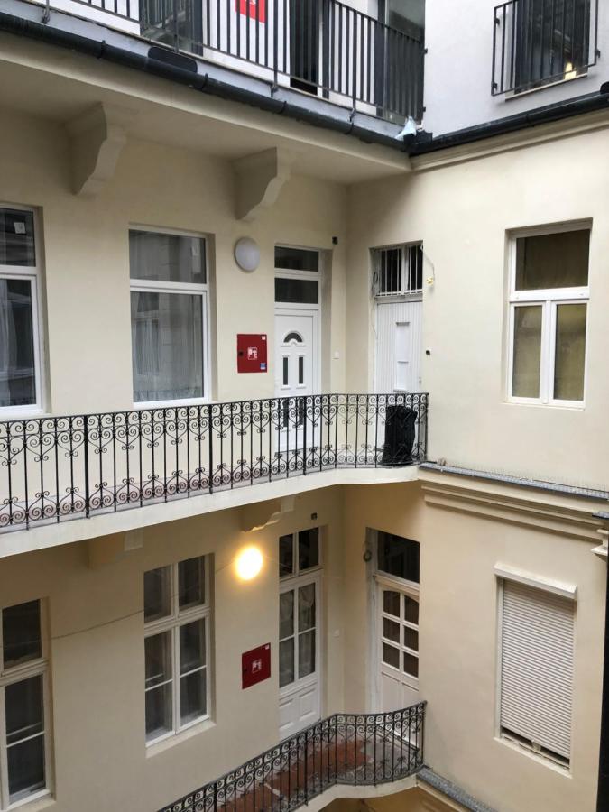 Pau18 Apartments ブダペスト エクステリア 写真